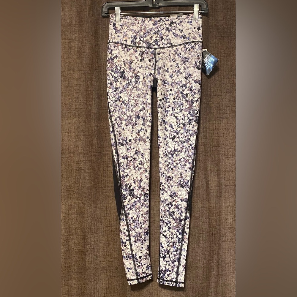 Knock Out by Victoria Secret Tights Workout VSX Sport leggings Sz XS  NWT